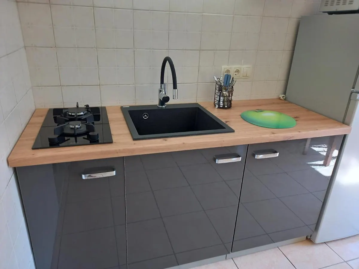 Apartment Apartmani Iris I Ana Crikvenica Kroatien