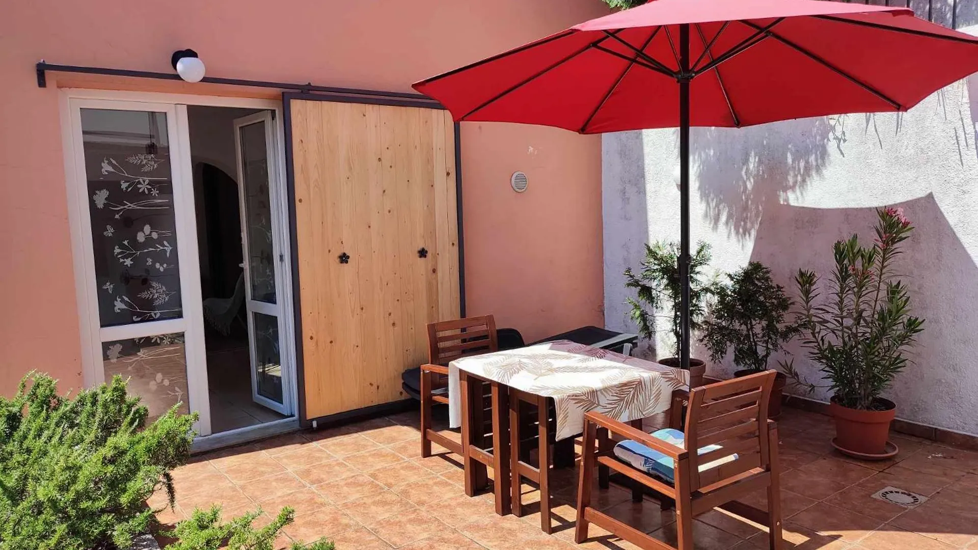 Apartmani Iris I Ana Crikvenica 0*,  Kroatien