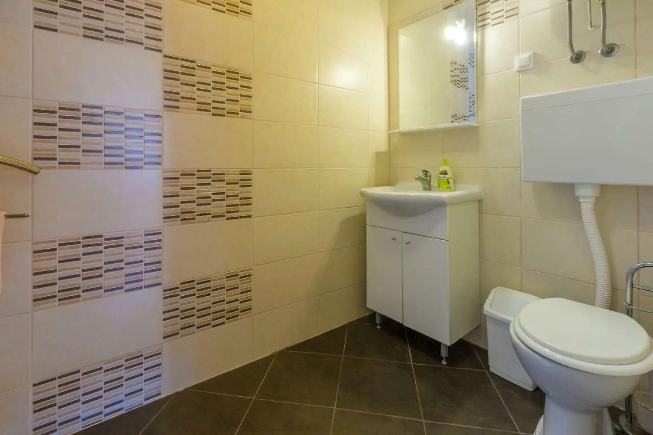 Apartmani Iris I Ana Crikvenica Kroatien